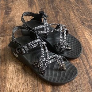 womens toe strap chacos
